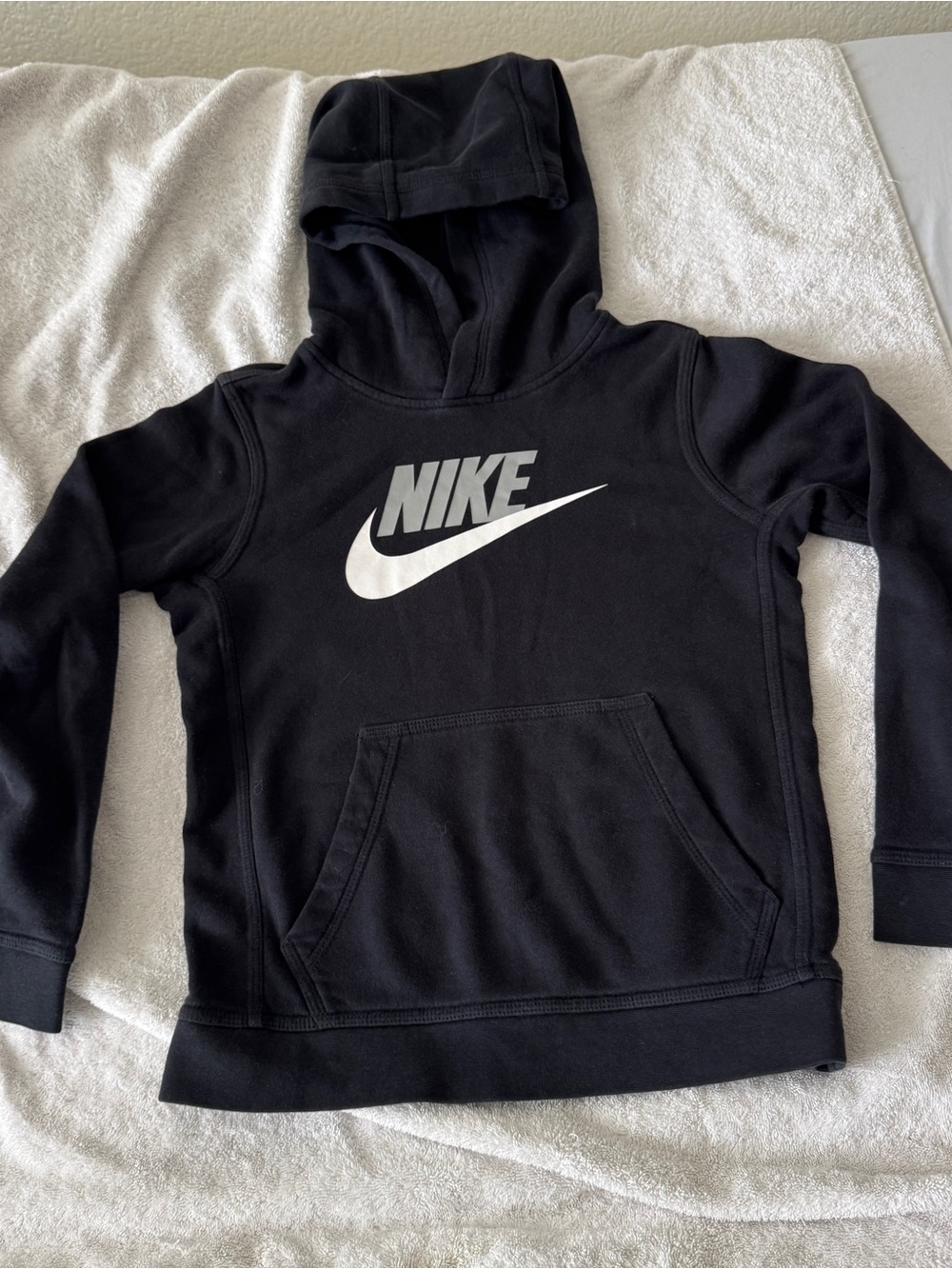 Nike Black Kids Hoodie with White Swoosh Logo Size Small